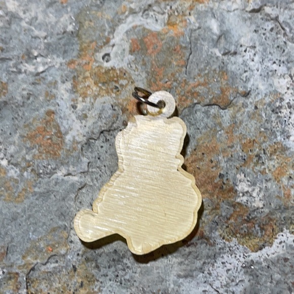 ✨3/$25✨ STOCKING STUFFER Winnie the Pooh charm - Picture 3 of 3